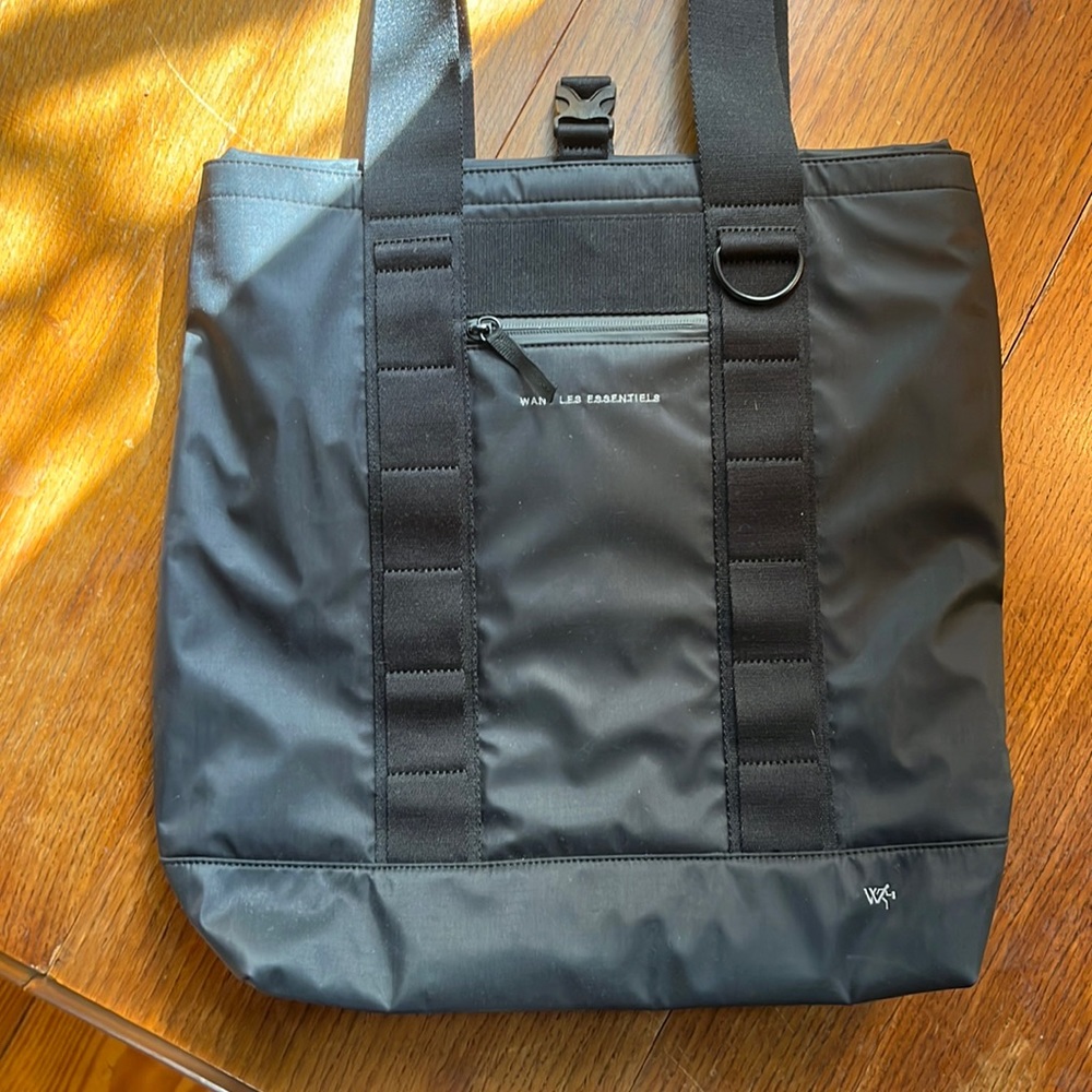 Nylon Tote bag
